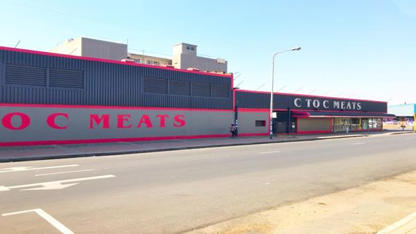 2 001  m² Retail Space