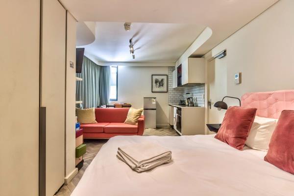 Studio Apartment