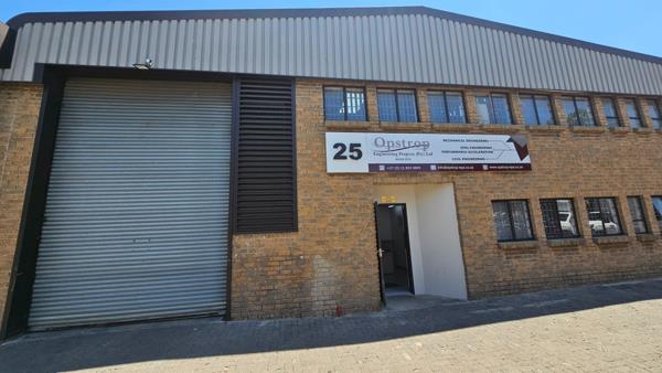 331  m² Industrial space