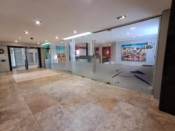 135.4 m² Commercial space