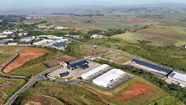 211  m² Commercial space