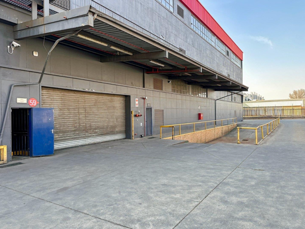 1 125  m² Commercial space