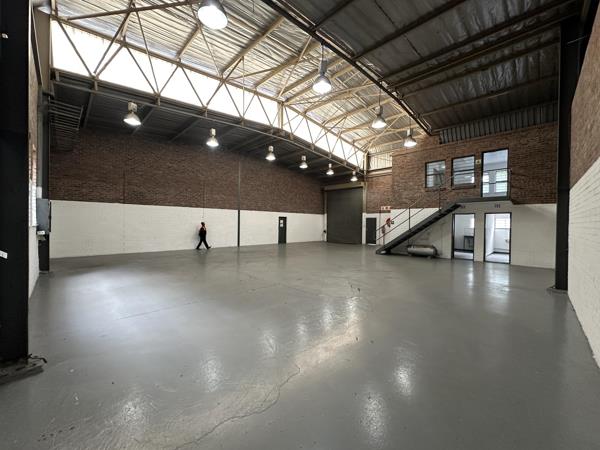 296  m² Industrial space