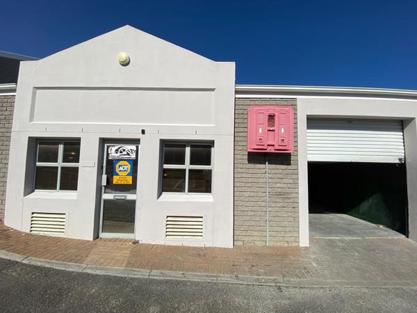 182  m² Industrial space