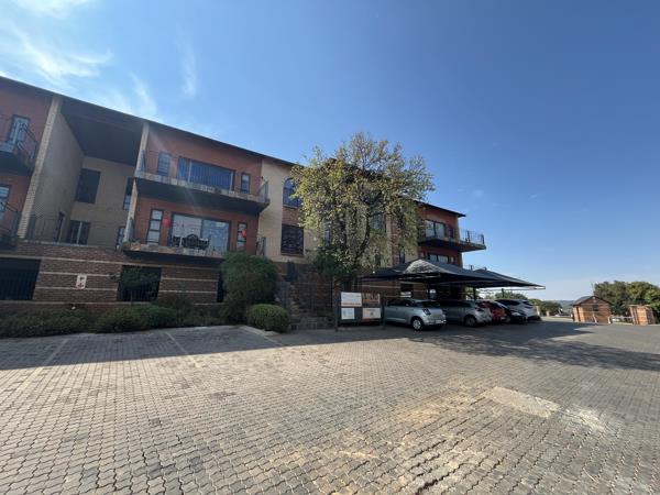 158  m² Commercial space