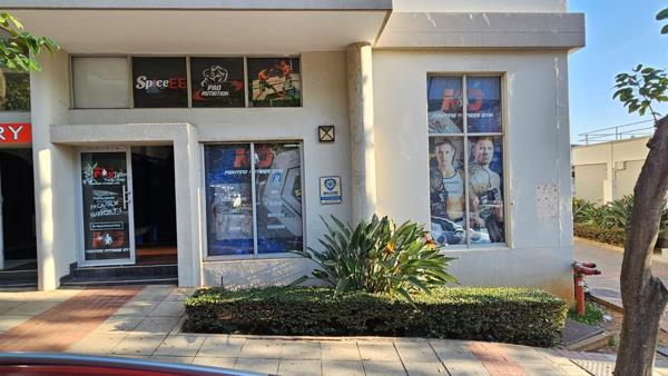 103  m² Commercial space