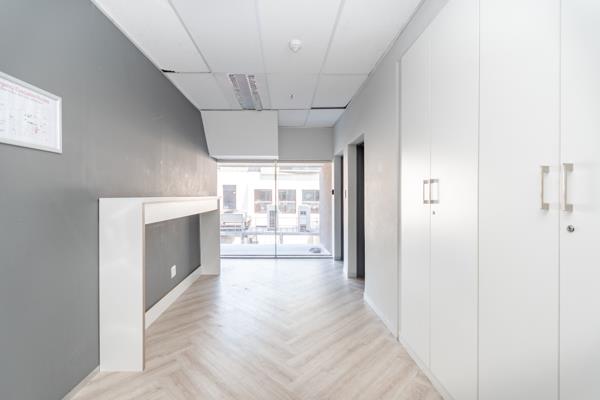 138.1  m² Office Space