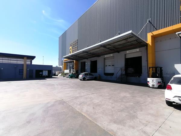 1 697  m² Industrial space
