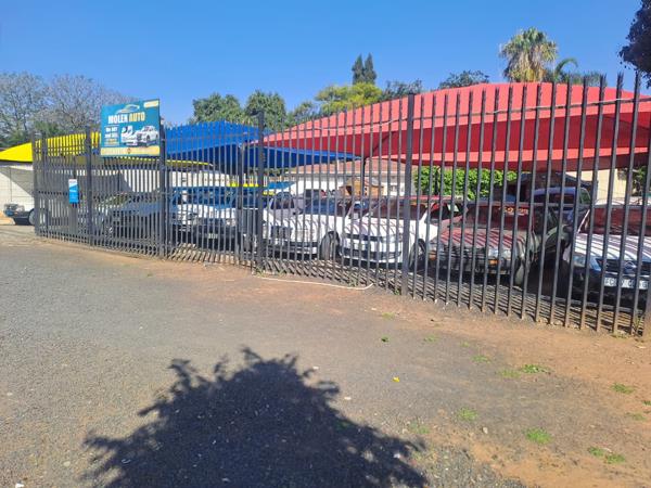 230 m² Commercial space