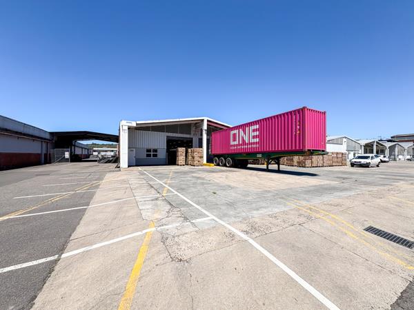 3 353 m² Industrial space