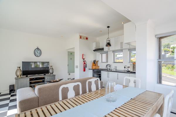 2 Bedroom Garden Cottage