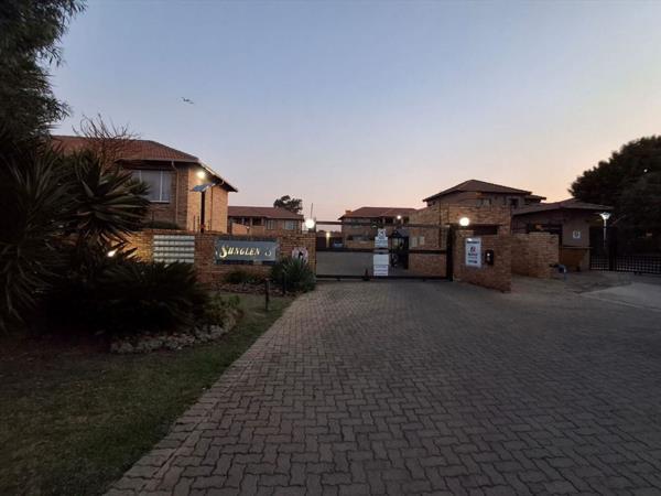 2 Bedroom Townhouse