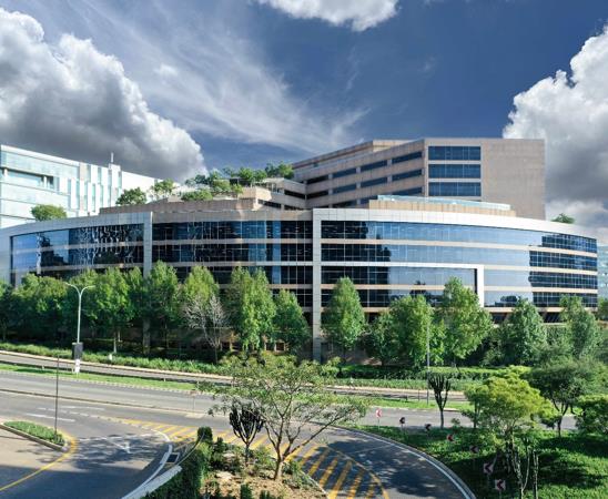 271  m² Commercial space