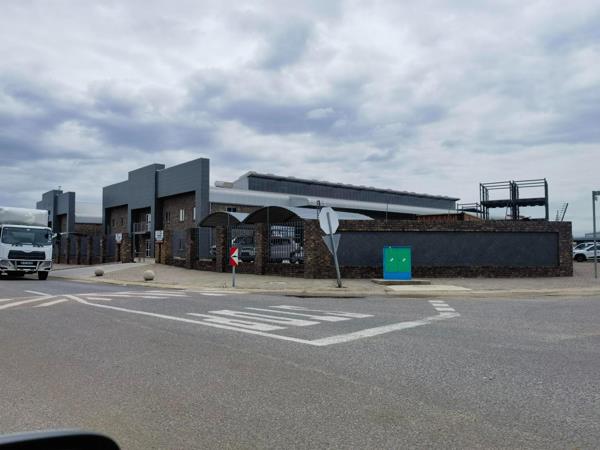 1 694  m² Industrial space