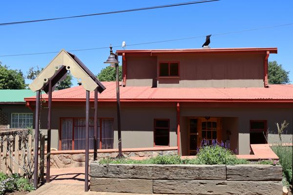 5 Bedroom House