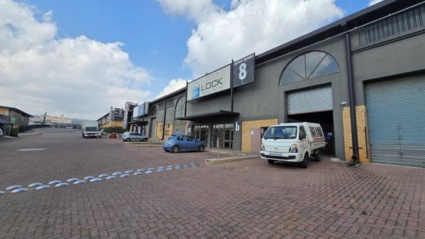 599  m² Industrial space