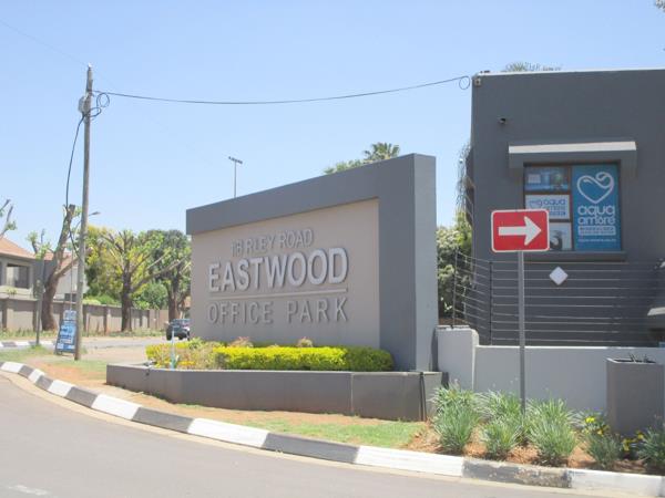 107  m² Commercial space