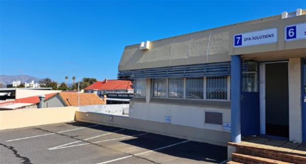 87  m² Office Space