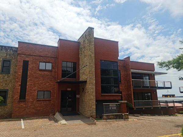 180  m² Commercial space