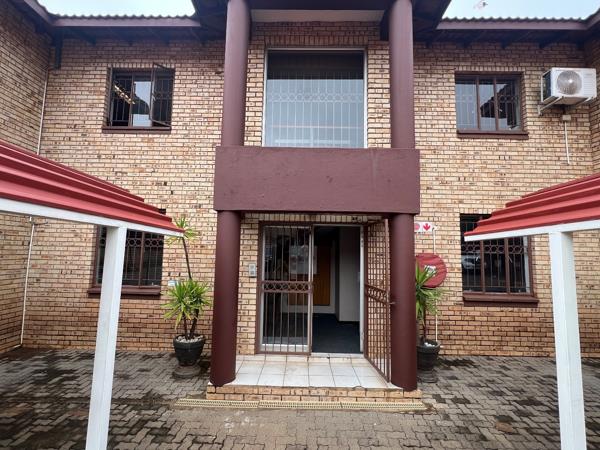 437  m² Commercial space