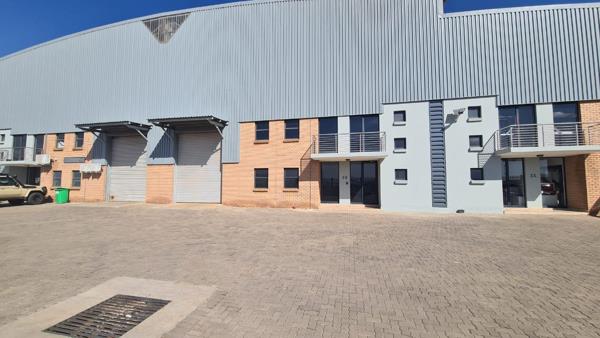 451  m² Industrial space