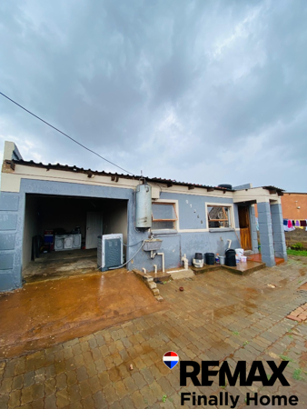 2 Bedroom House