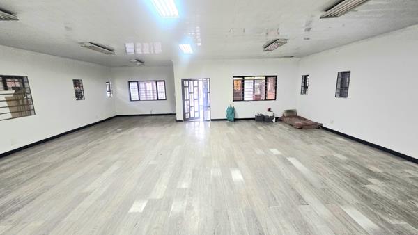 600  m² Commercial space