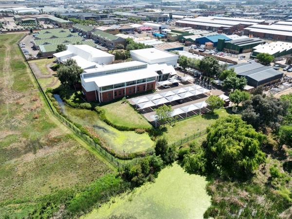 4 634  m² Industrial space