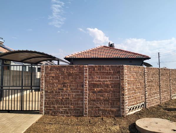 2 Bedroom House