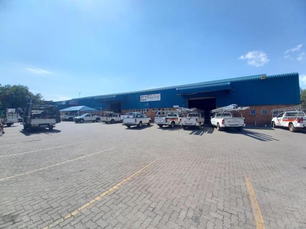 1 037  m² Industrial space