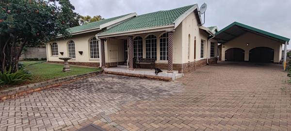 5 Bedroom House