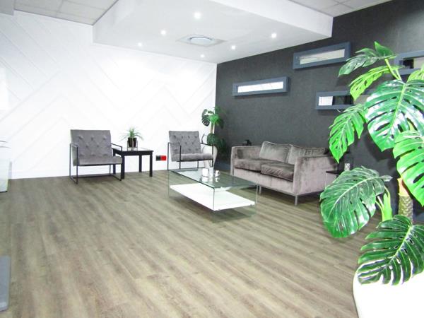 61  m² Commercial space