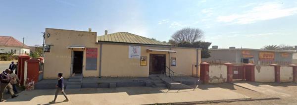 341  m² Commercial space