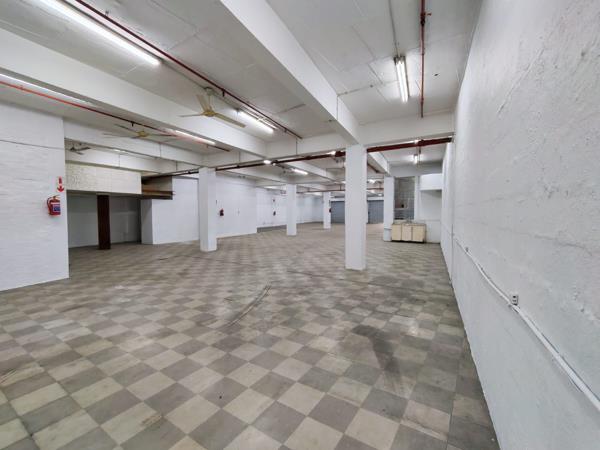 450  m² Commercial space