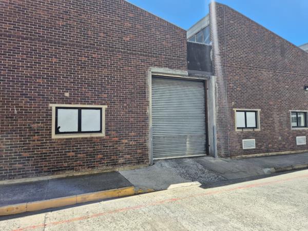 732  m² Industrial space