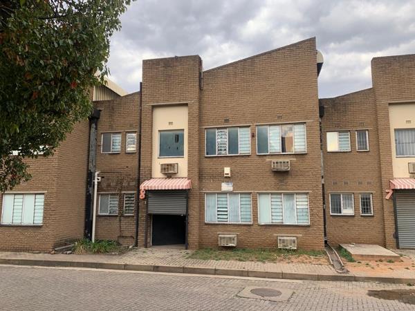 360  m² Commercial space