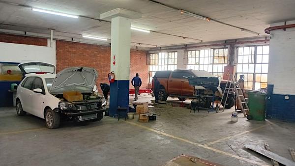 416  m² Industrial space