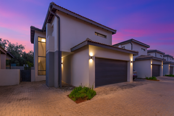 4 Bedroom Townhouse