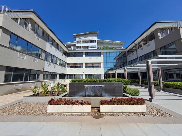 317  m² Commercial space