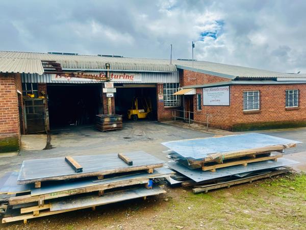 274  m² Commercial space