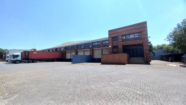 10 786  m² Industrial space