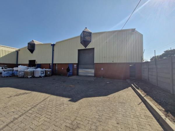 458  m² Industrial space