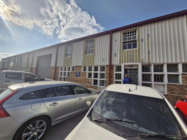 335  m² Industrial space