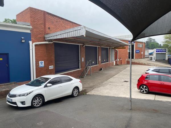 1 630  m² Industrial space