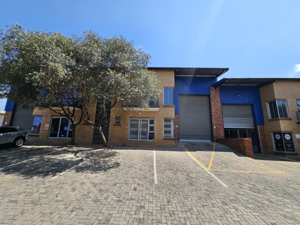 324  m² Industrial space