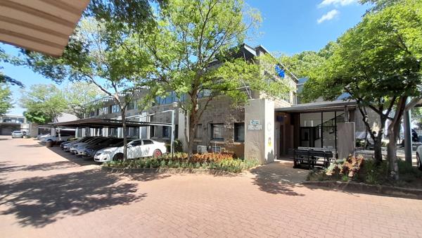 483  m² Commercial space