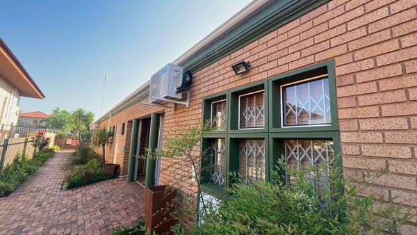 145  m² Commercial space