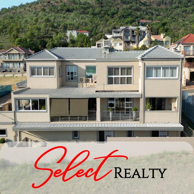 6 Bedroom House