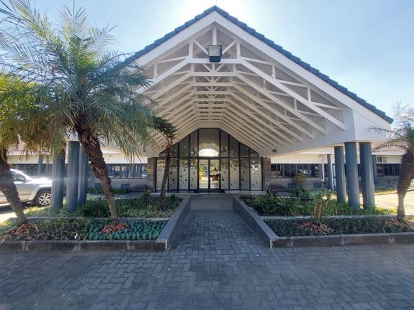 1 610  m² Office Space