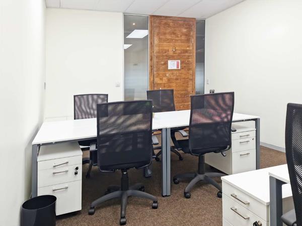 30  m² Office Space